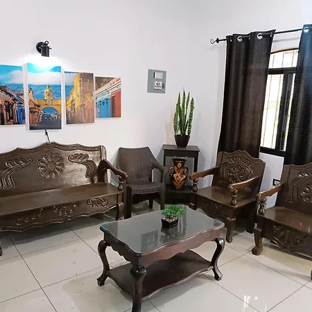 אסקיפולס Casa Diversa מראה חיצוני תמונה
